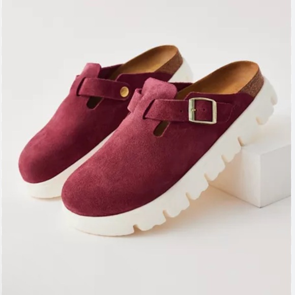 Birkenstock Shoes - Birkenstock Papillio Boston clogs shoes slides berry suede chunky new 40 10